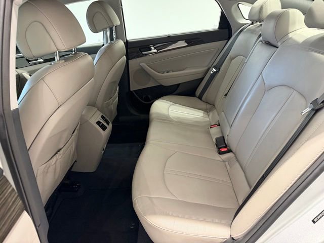Used 2015 Hyundai Sonata Limited FWD image 12