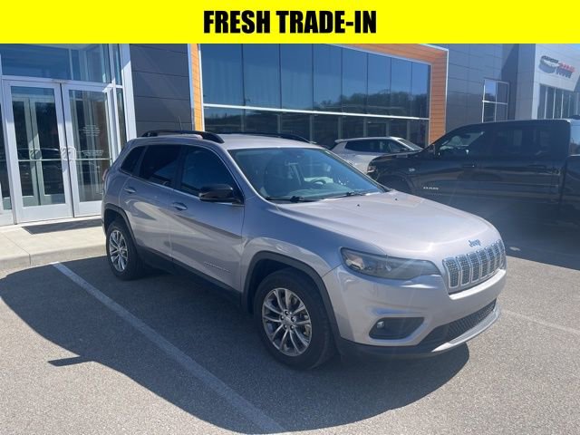 Used 2022 Jeep Cherokee Latitude Lux image 1