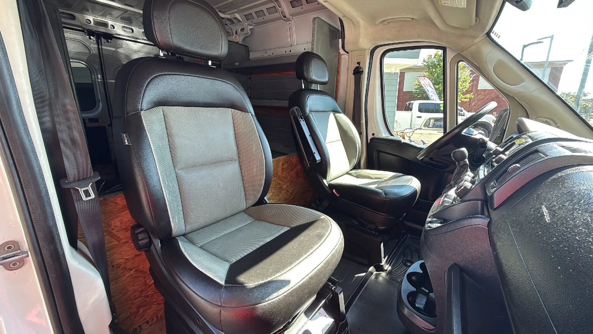Used 2019 RAM ProMaster 2500 FWD image 19