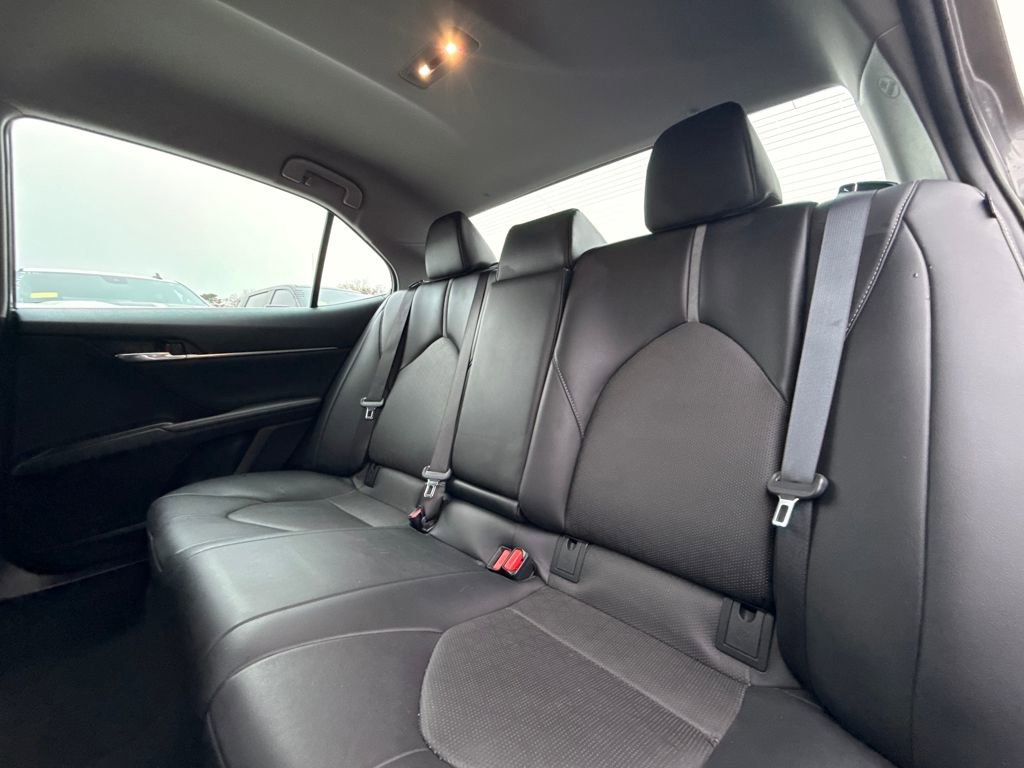 Used 2024 Toyota Camry XSE FWD image 16