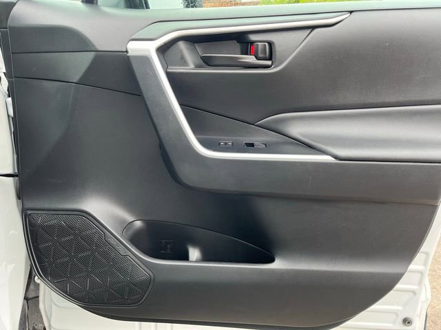 Used 2024 Toyota RAV4 LE image 30