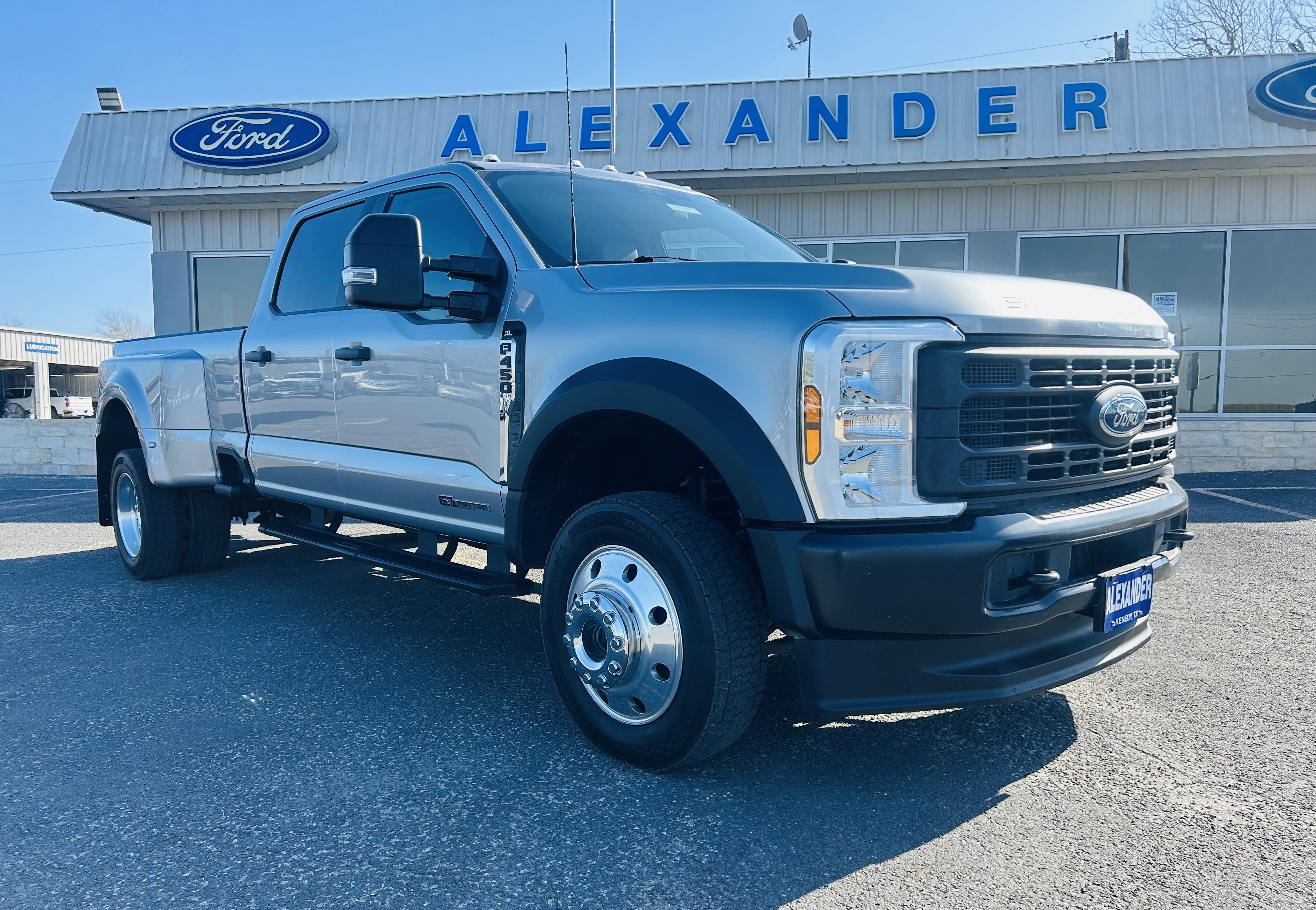 Used 2024 Ford F450 XL w/ XL Driver Assist Package AWD/4WD image 2
