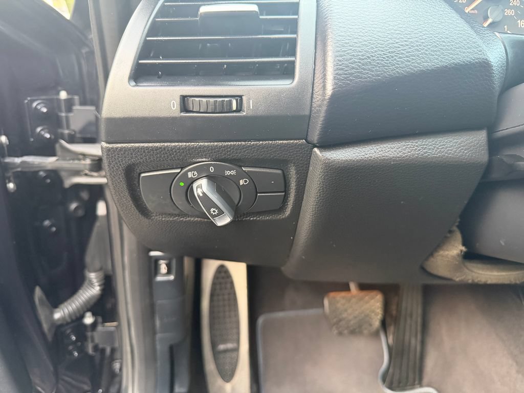 Used 2013 BMW 135is Coupe RWD image 16