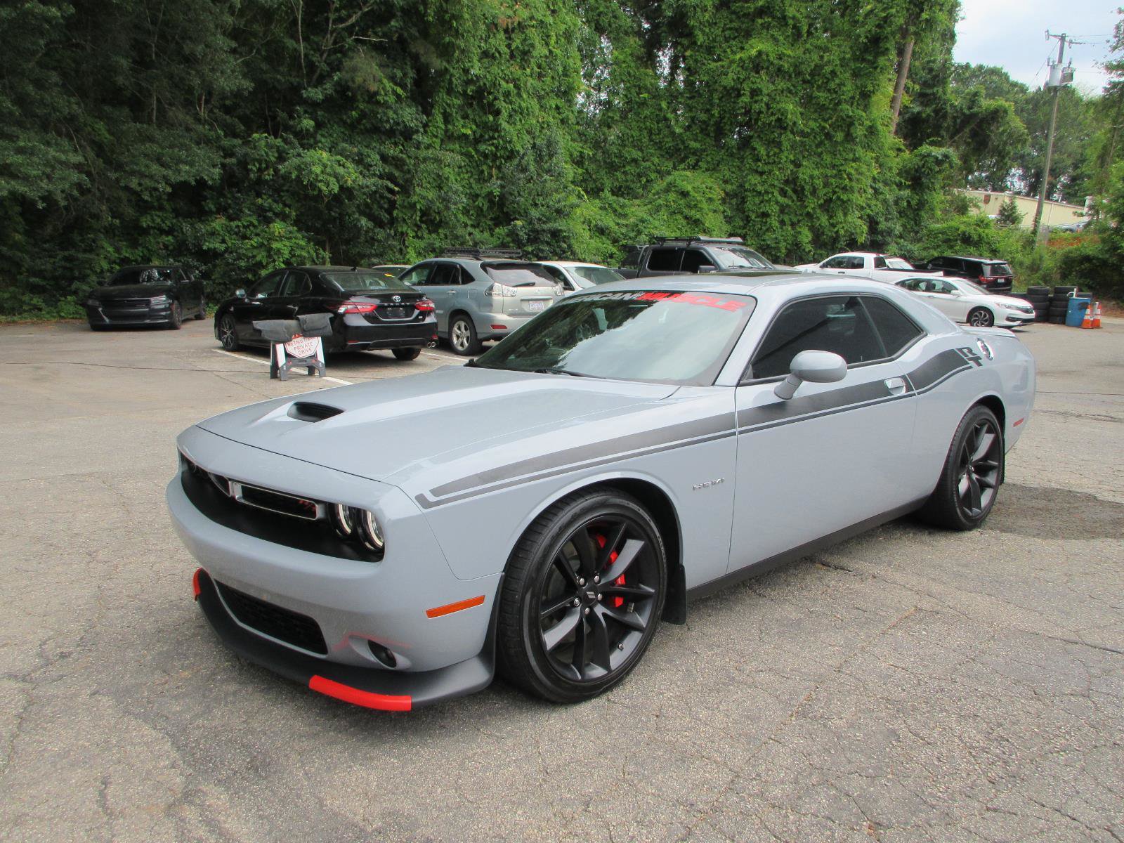 Used 2022 Dodge Challenger R/T w/ Performance Handling Group RWD image 1