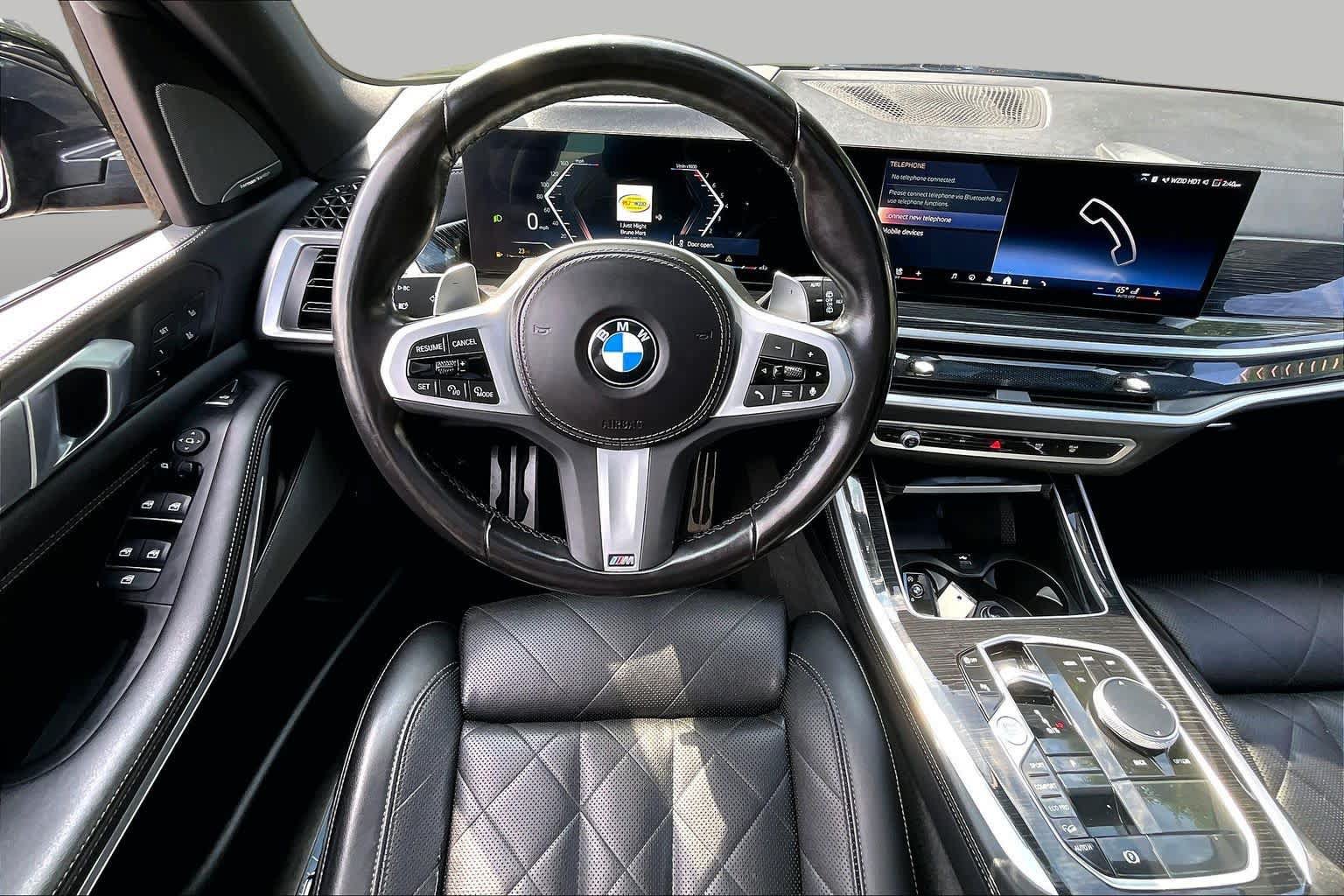 Used 2024 BMW X5 xDrive40i w/ M Sport Package AWD/4WD image 6