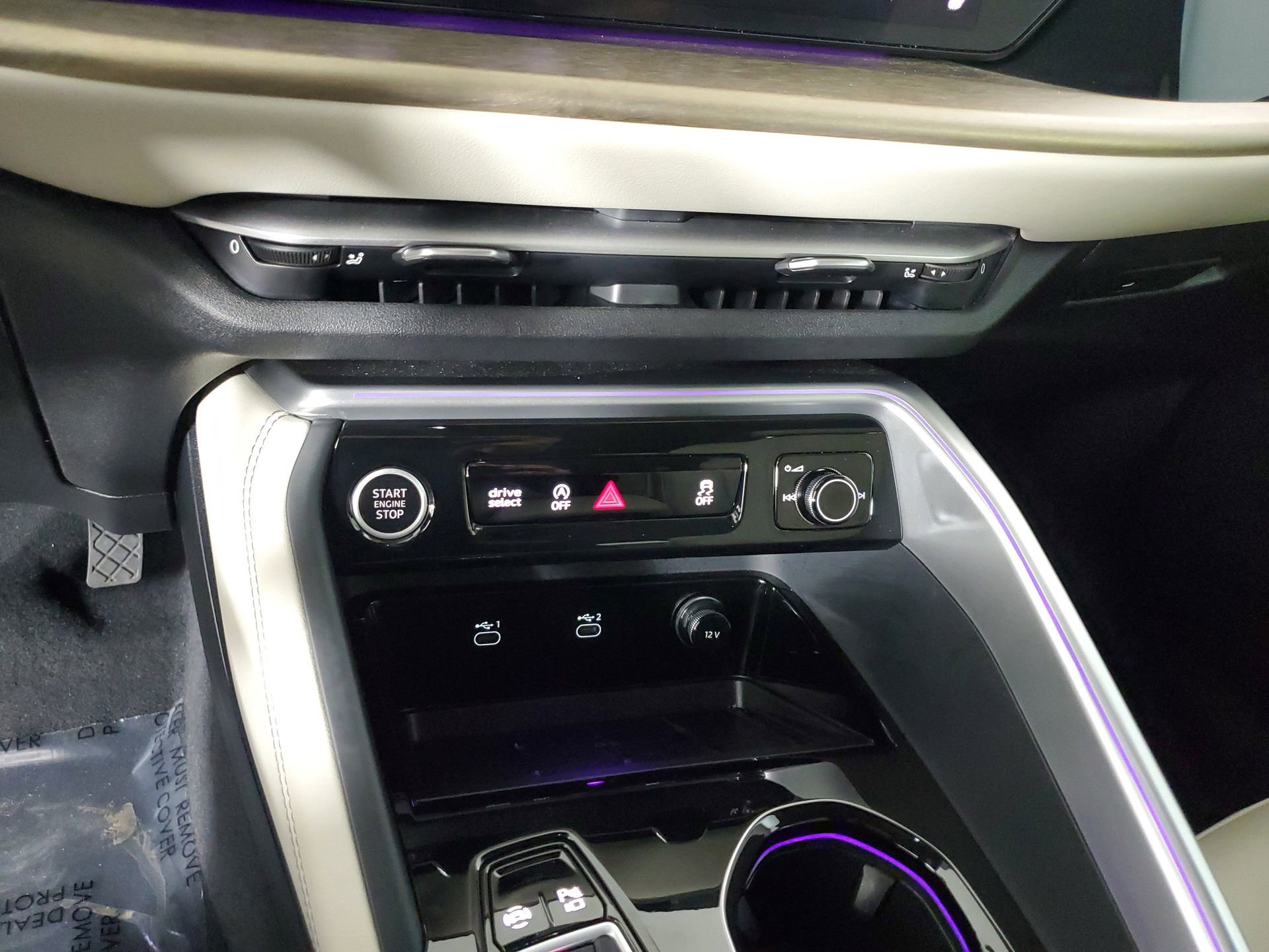 Certified 2025 Audi Q5 2.0T Premium image 43