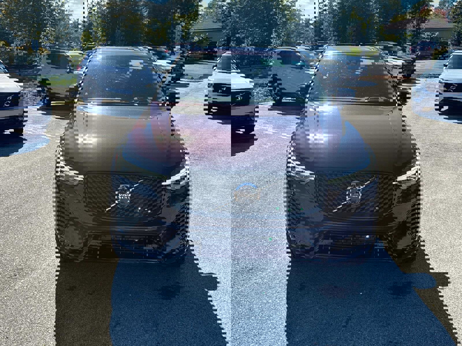 New 2026 Volvo XC60 B5 Ultra w/ Climate Package image 2