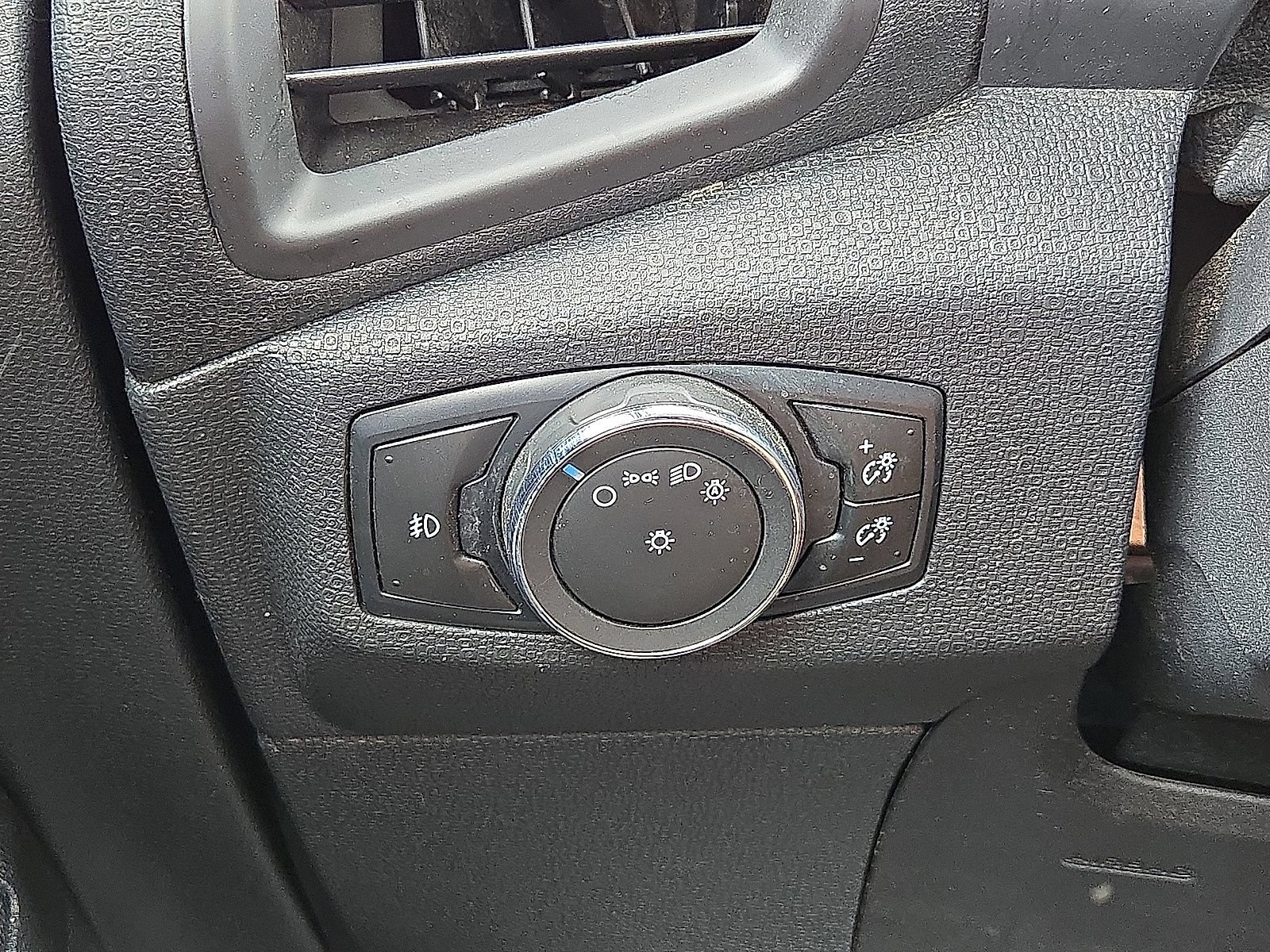 Used 2021 Ford EcoSport Titanium AWD/4WD image 24