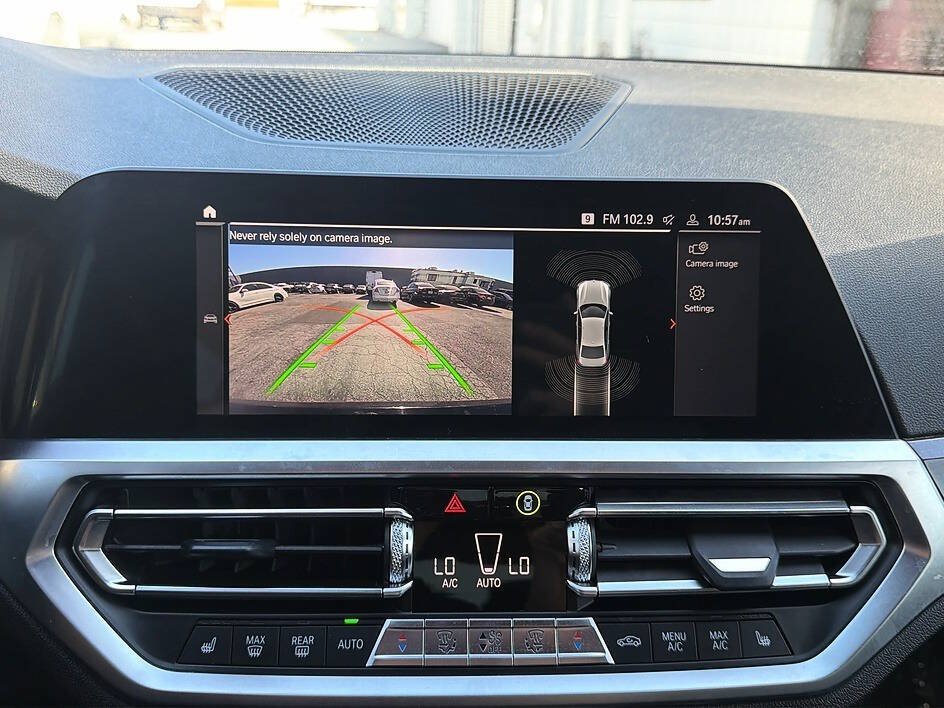 Used 2019 BMW 330i Sedan w/ Convenience Package RWD image 10