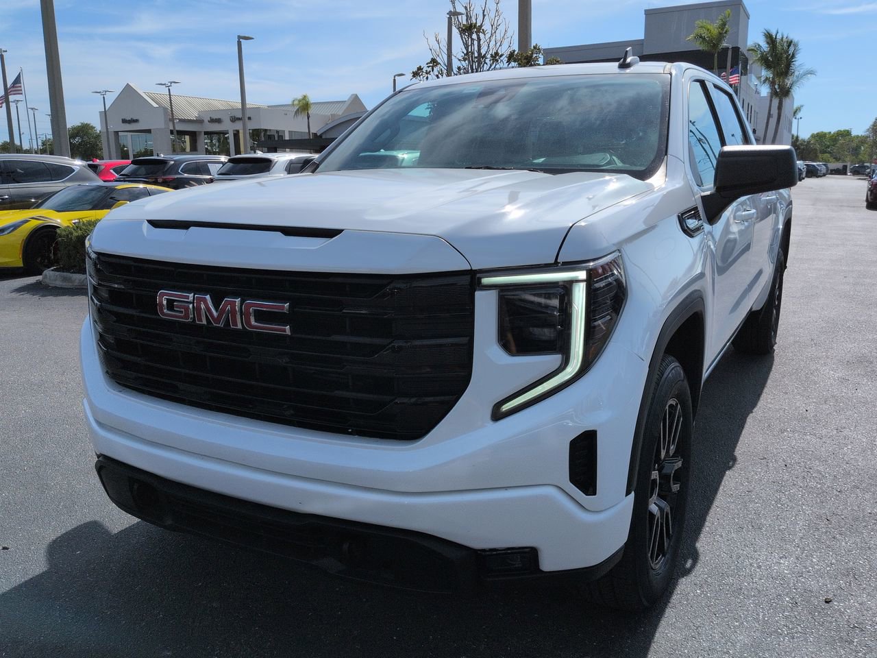 Used 2024 GMC Sierra 1500 Elevation RWD image 9
