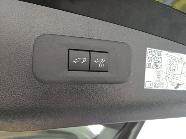 Used 2025 Toyota Crown Signia image 38