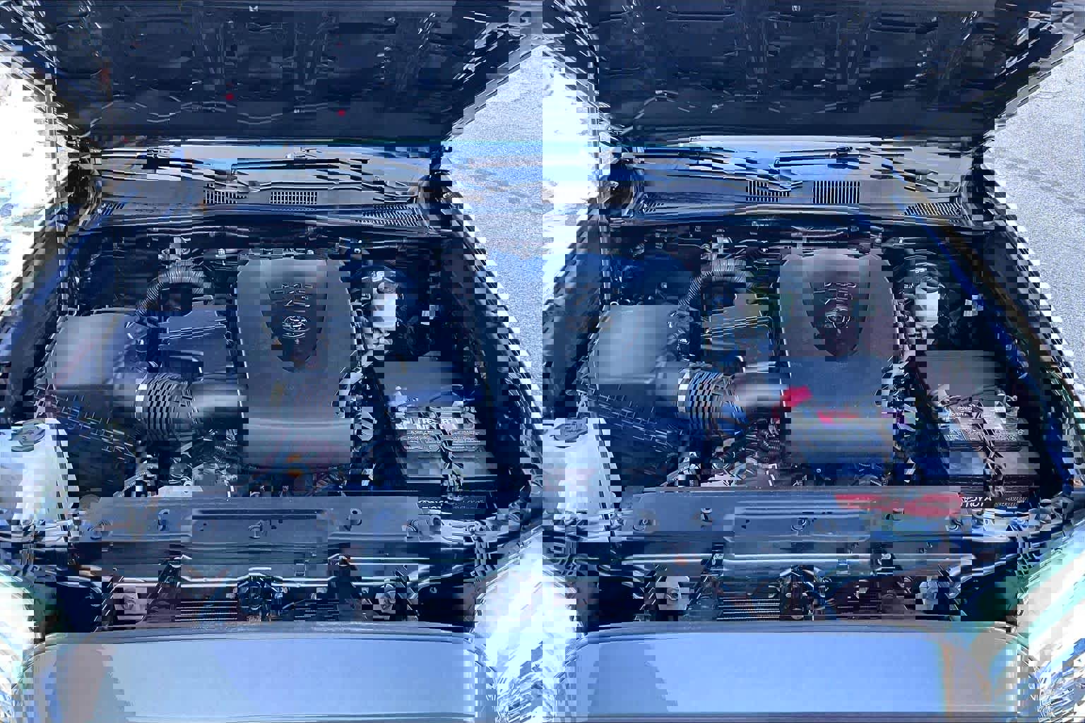 Used 2017 Toyota Tacoma SR5 w/ Tow Package image 30