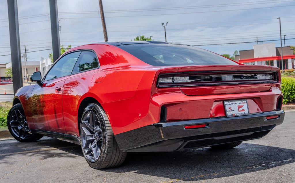 Used 2024 Dodge Charger Daytona R/T w/ Plus Group AWD/4WD image 23