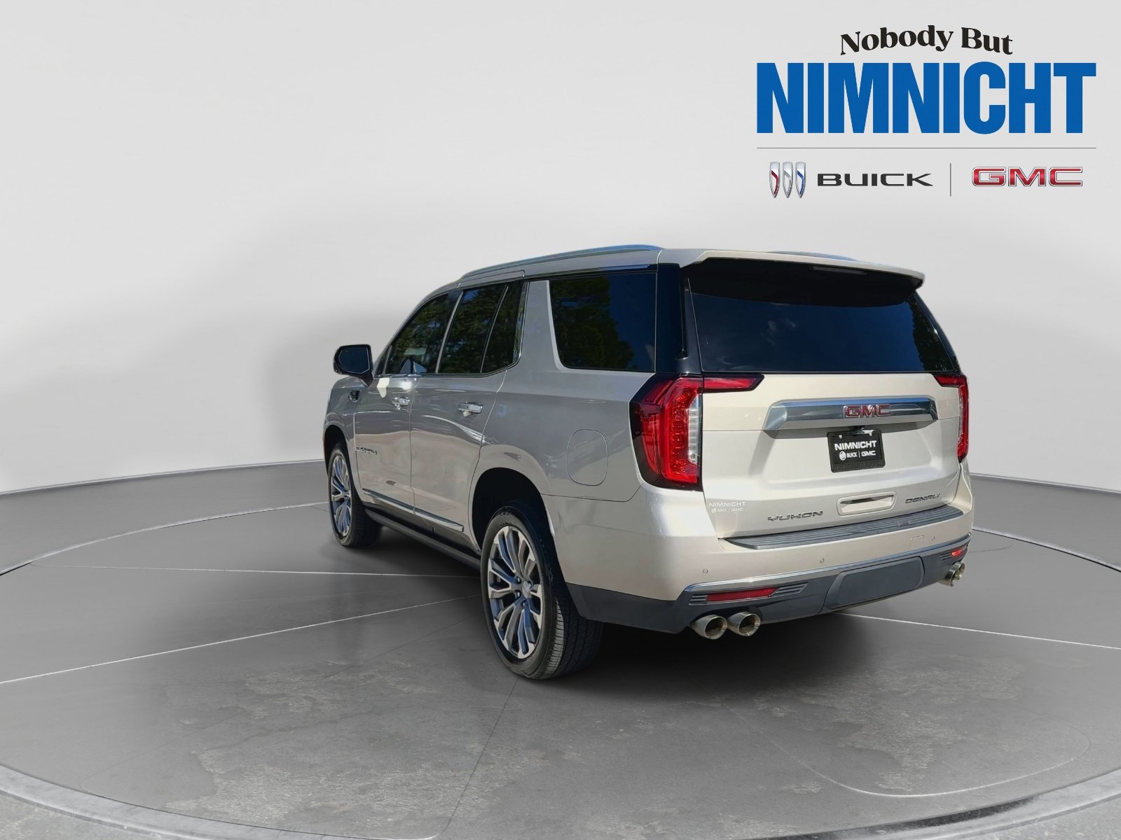 Used 2022 GMC Yukon Denali RWD image 6