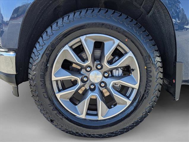 Used 2019 Chevrolet Silverado 1500 LT w/ Texas Edition image 9