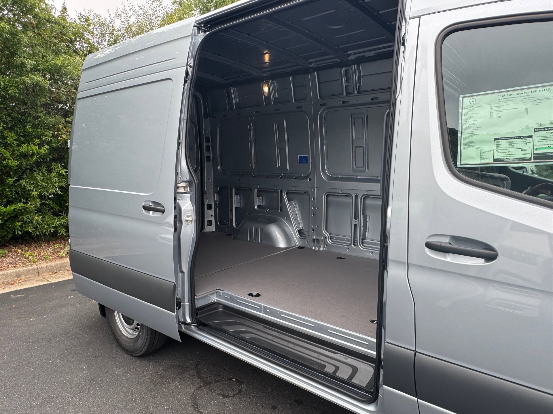 New 2025 Mercedes-Benz Sprinter 2500 image 20