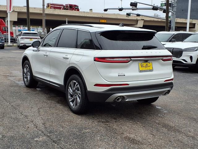 New 2026 Lincoln Corsair Premiere FWD image 4