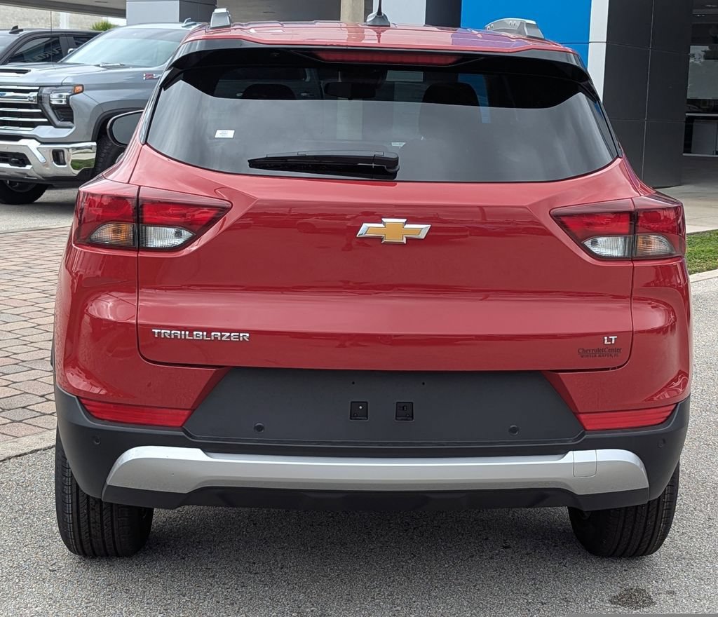 New 2026 Chevrolet TrailBlazer LT w/ LT Cold Weather Package FWD image 5