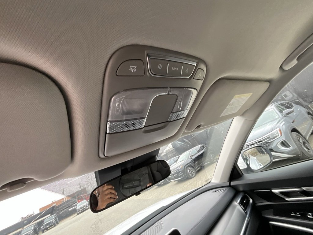 Used 2022 Kia Telluride LX image 18