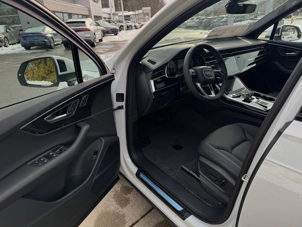 New 2026 Audi Q7 2.0T Premium image 18