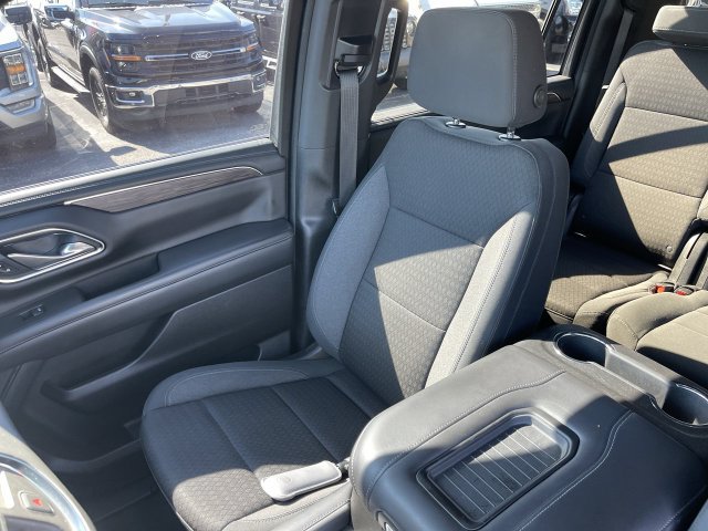 Used 2021 Chevrolet Suburban LS AWD/4WD image 24