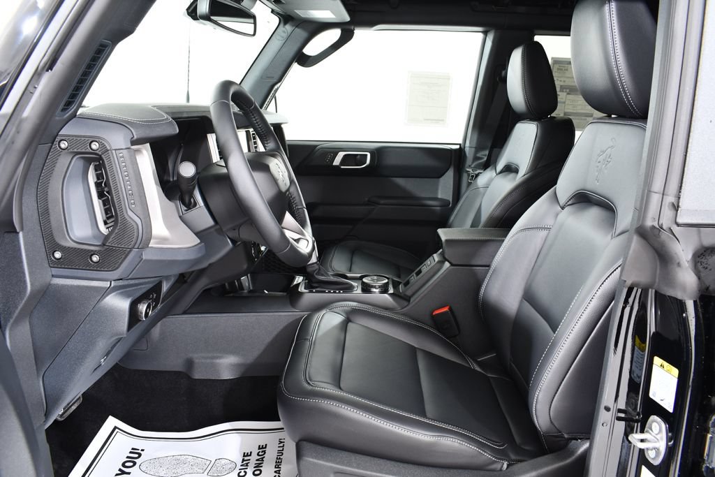New 2026 Ford Bronco Outer Banks AWD/4WD image 6