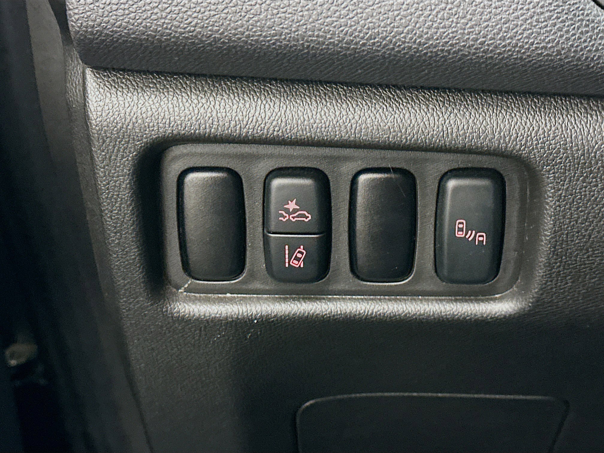 Used 2024 Mitsubishi Outlander Sport SE image 17