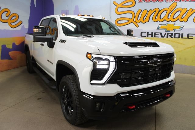 New 2026 Chevrolet Silverado 2500 LTZ w/ LTZ Plus Package AWD/4WD image 2