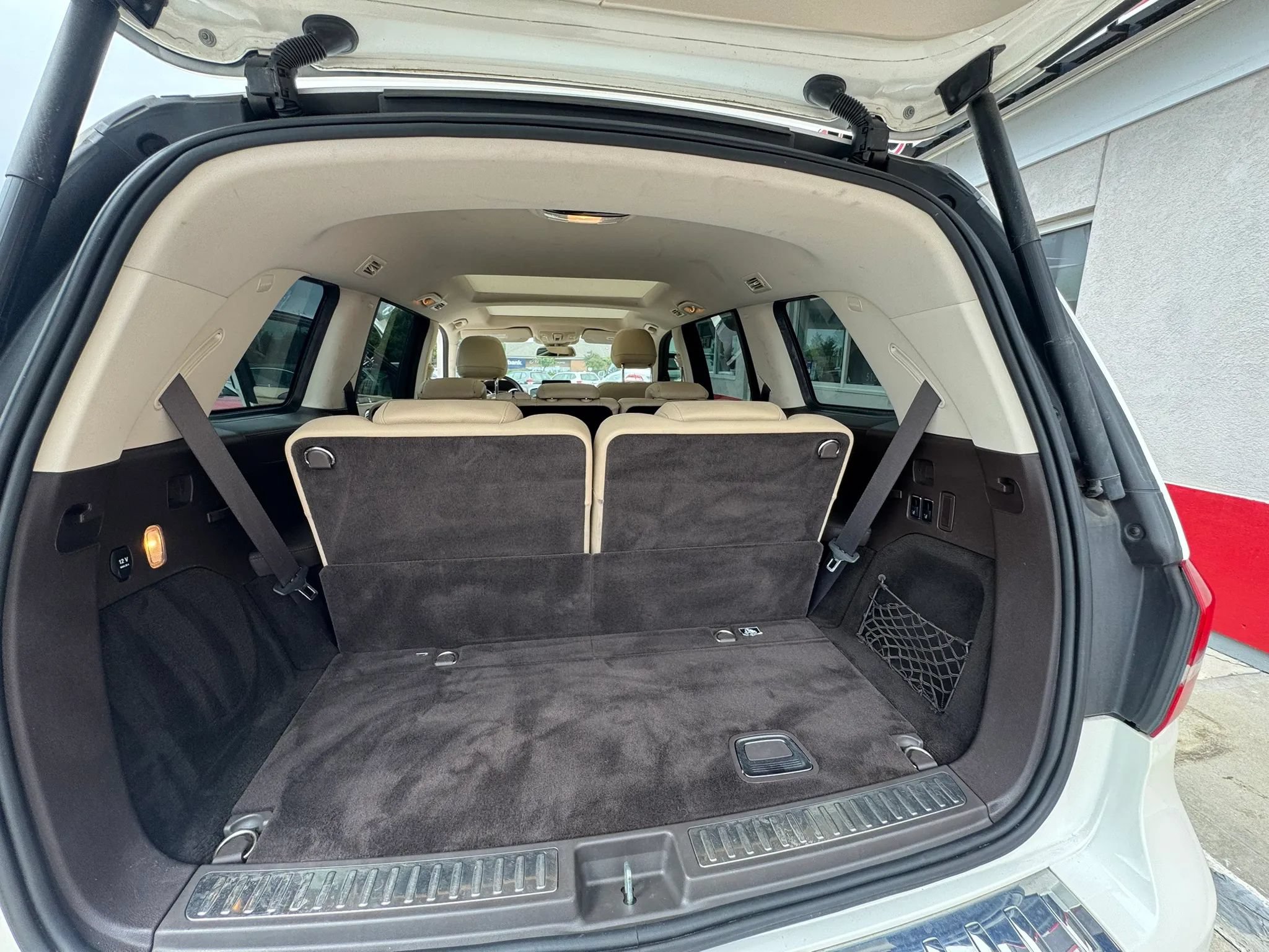 Used 2018 Mercedes-Benz GLS 450 4MATIC image 11