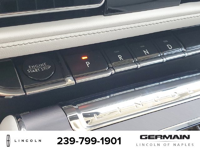 New 2025 Lincoln Aviator 2WD w/ Equipment Group 101A image 26