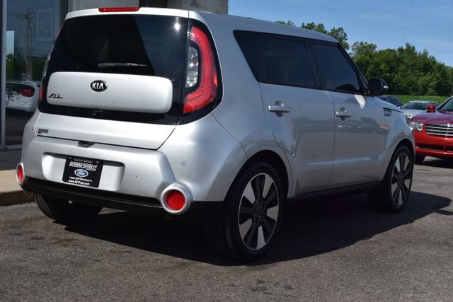 Used 2014 Kia Soul ! FWD image 13