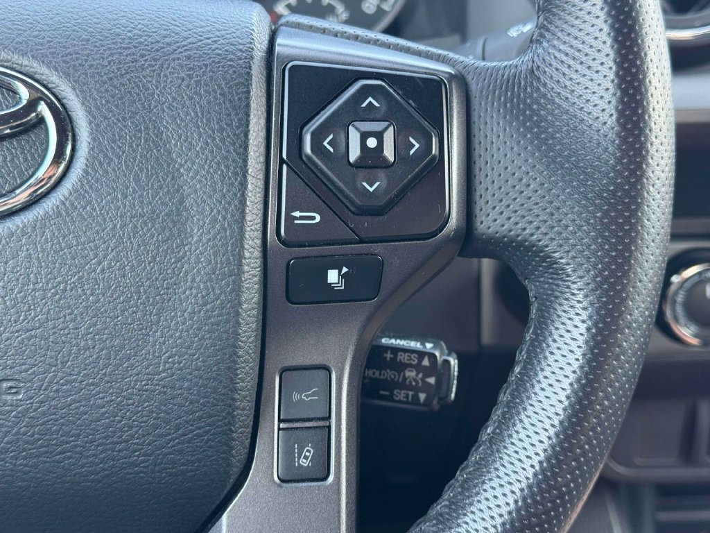 Used 2023 Toyota Tacoma TRD Sport AWD/4WD image 24