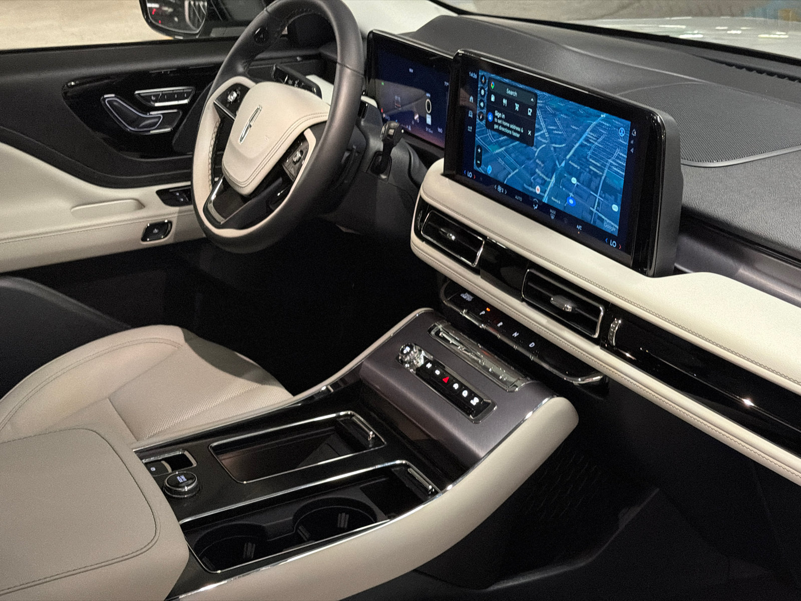 New 2027 Lincoln Aviator AWD image 10