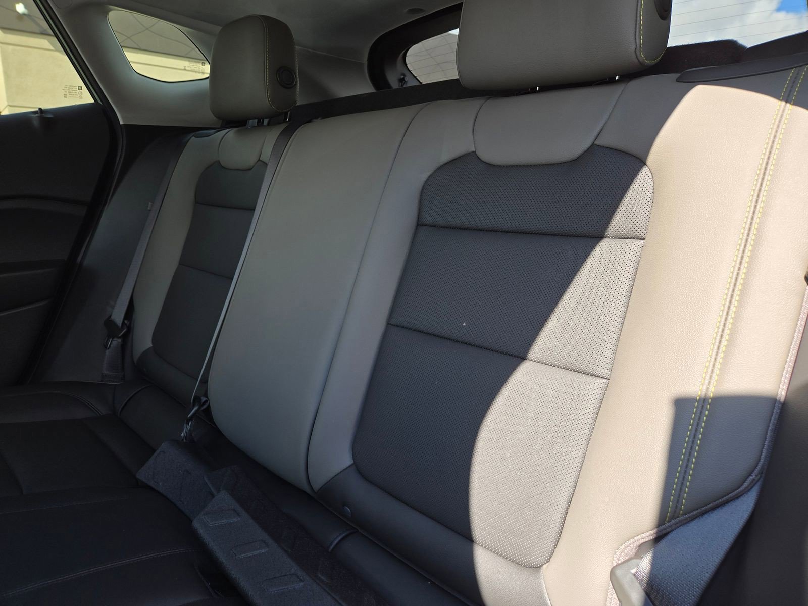 Used 2025 Chevrolet Trax ACTIV w/ Driver Confidence Package image 11