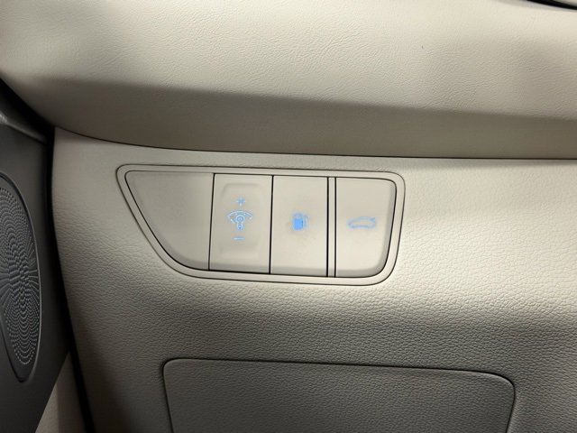 New 2026 Genesis G70 2.5T Prestige image 13