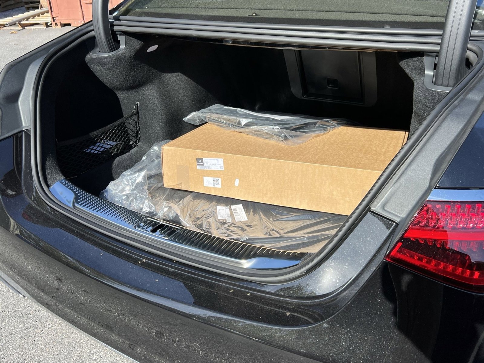 New 2026 Mercedes-Benz S 500 4MATIC image 24