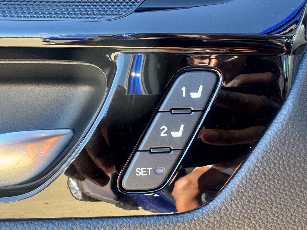 Certified 2025 Honda CR-V EX-L image 11
