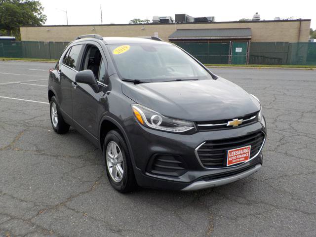 Used 2019 Chevrolet Trax LT w/ LT Convenience Package image 4