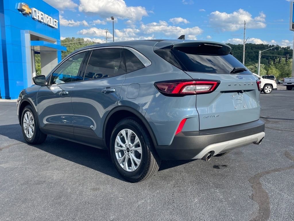 Used 2024 Ford Escape Active image 5