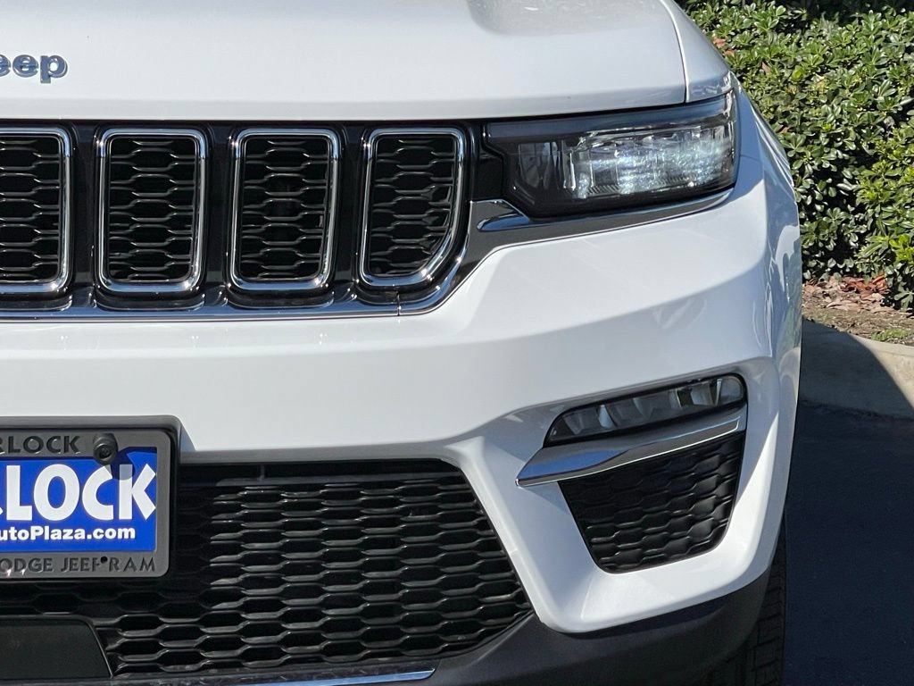 Used 2024 Jeep Grand Cherokee Limited 4xe AWD/4WD image 5