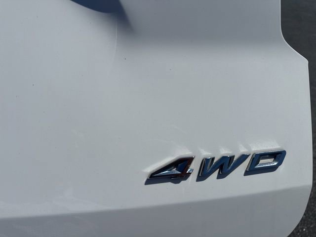 Used 2024 Ford Explorer XLT image 5