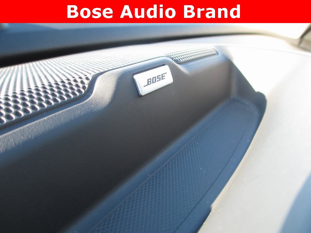 Used 2019 Chevrolet Colorado ZR2 image 16