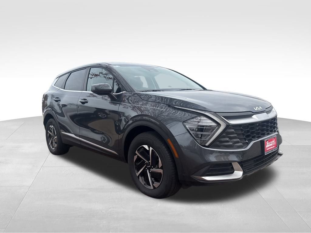 Certified 2024 Kia Sportage LX image 12