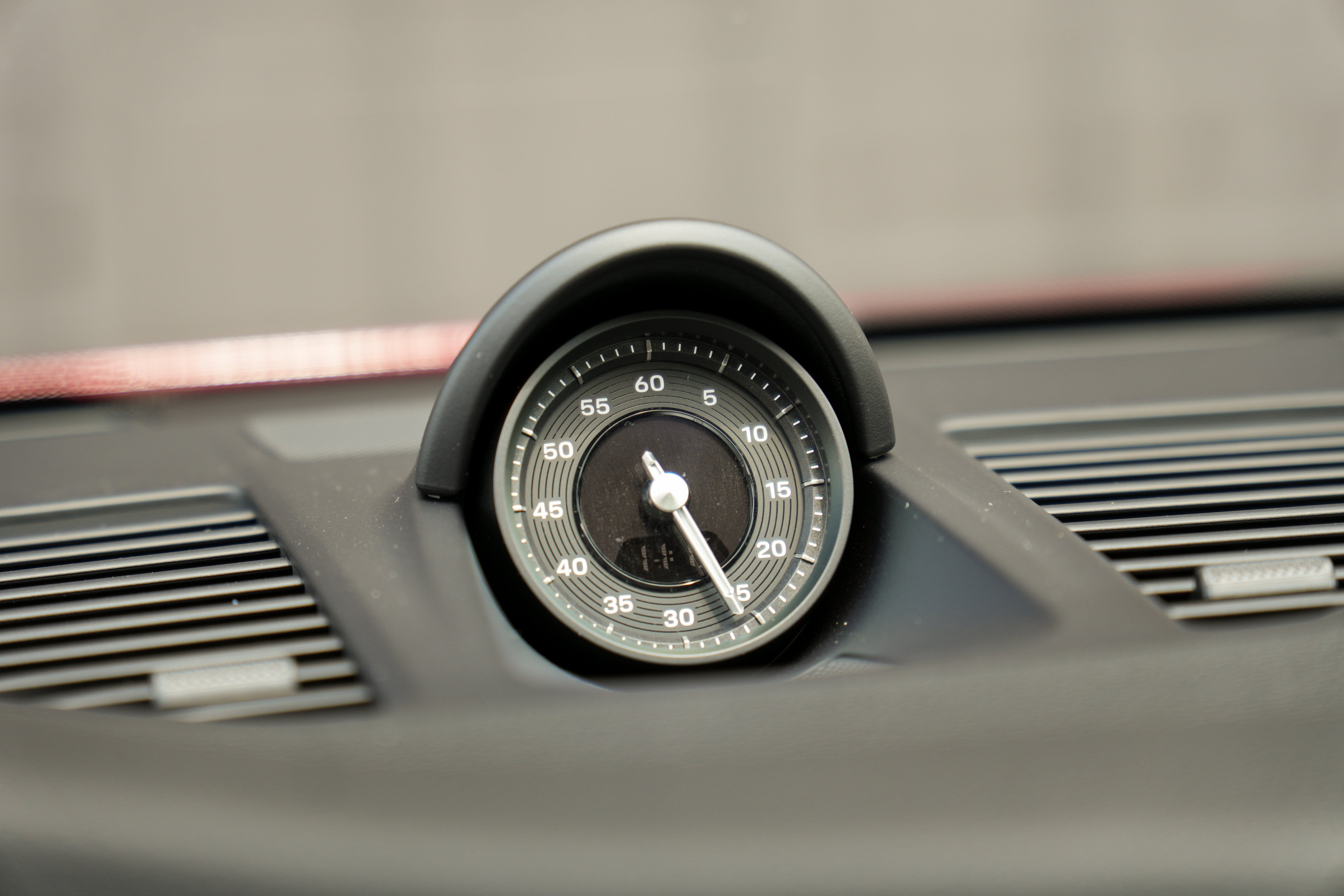 Certified 2024 Porsche 911 Carrera S RWD image 19