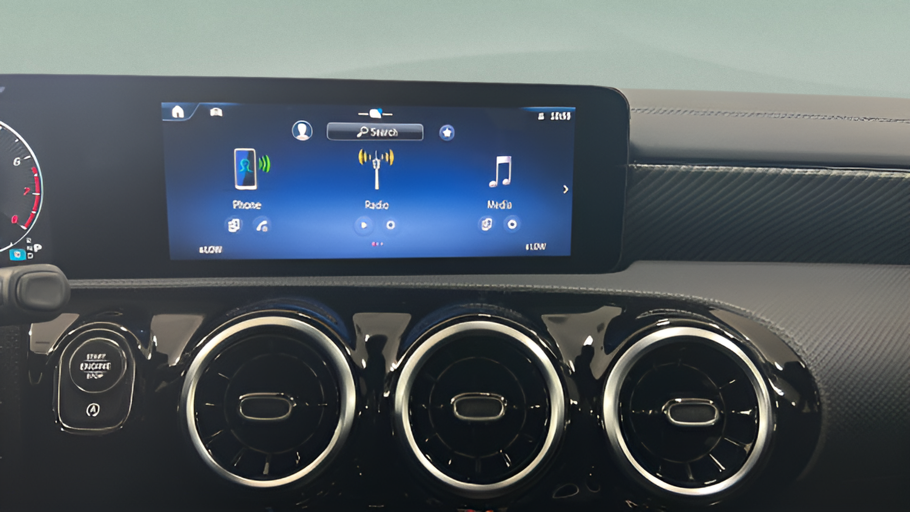 Certified 2026 Mercedes-Benz CLA 250 4MATIC image 22