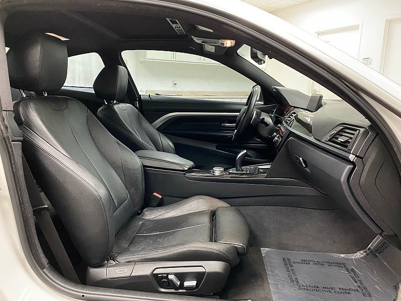 Used 2017 BMW 430i Coupe image 12