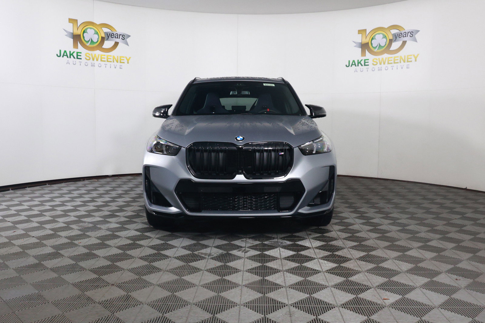 Certified 2025 BMW X1 M35i w/ Premium Package image 2