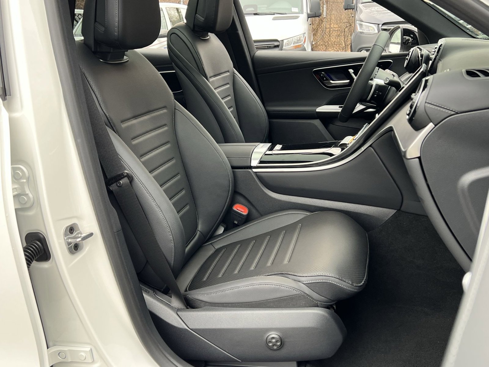 New 2026 Mercedes-Benz GLC 300 4MATIC image 26