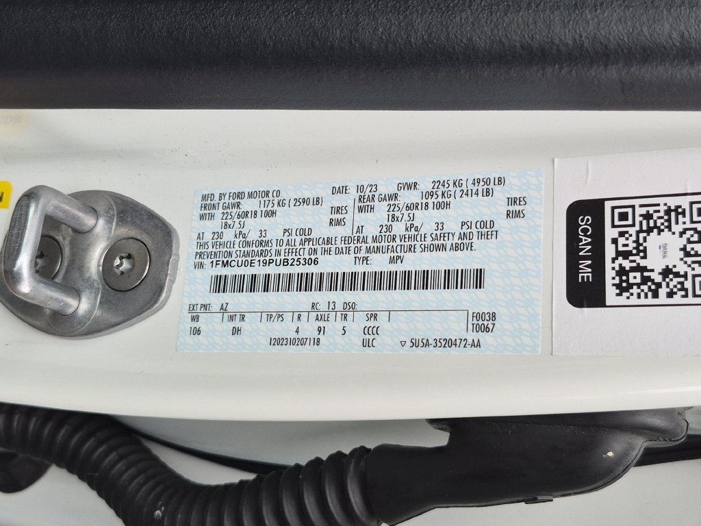 Certified 2023 Ford Escape SE w/ PHEV Premium Package FWD image 41