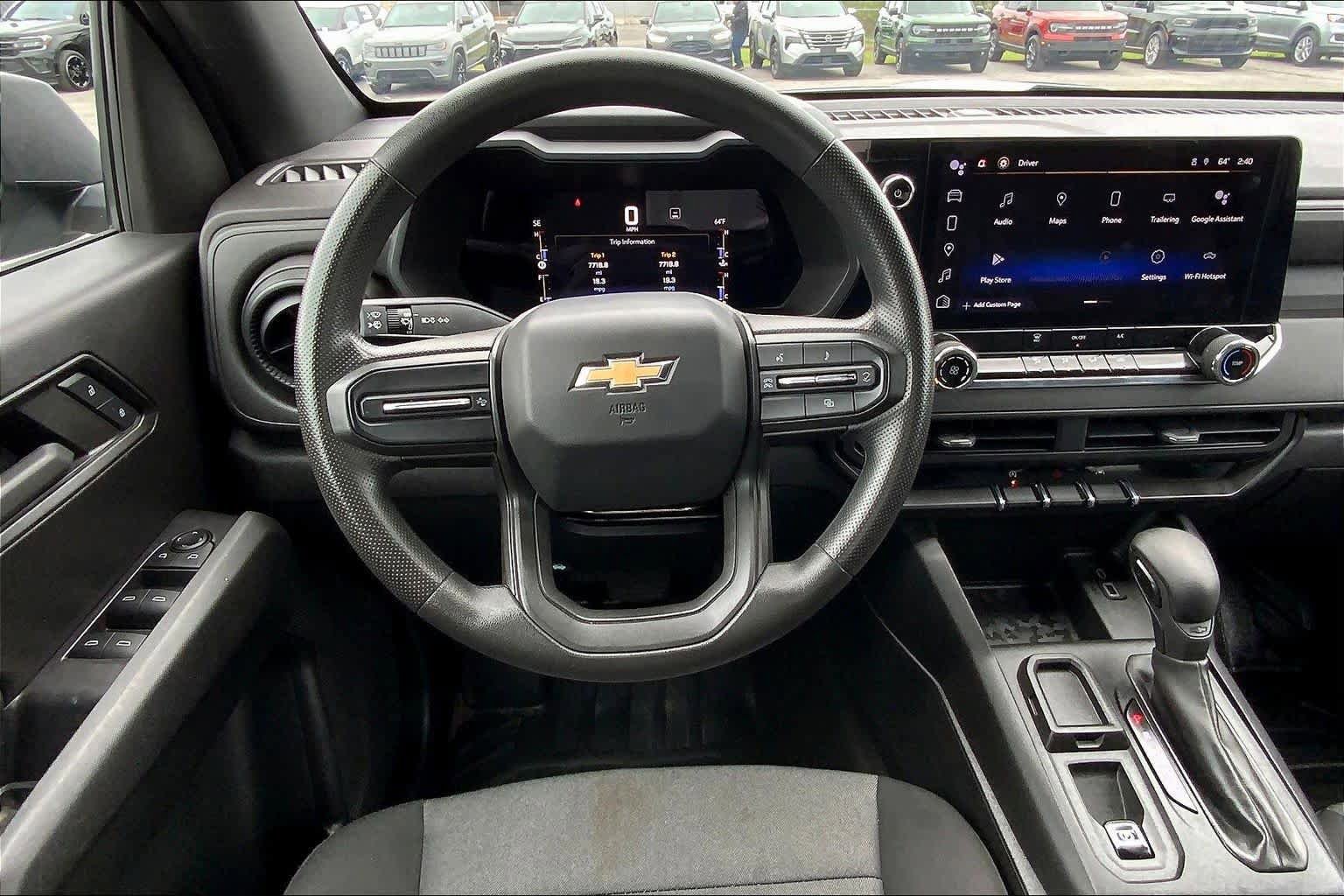 Used 2023 Chevrolet Colorado W/T image 6